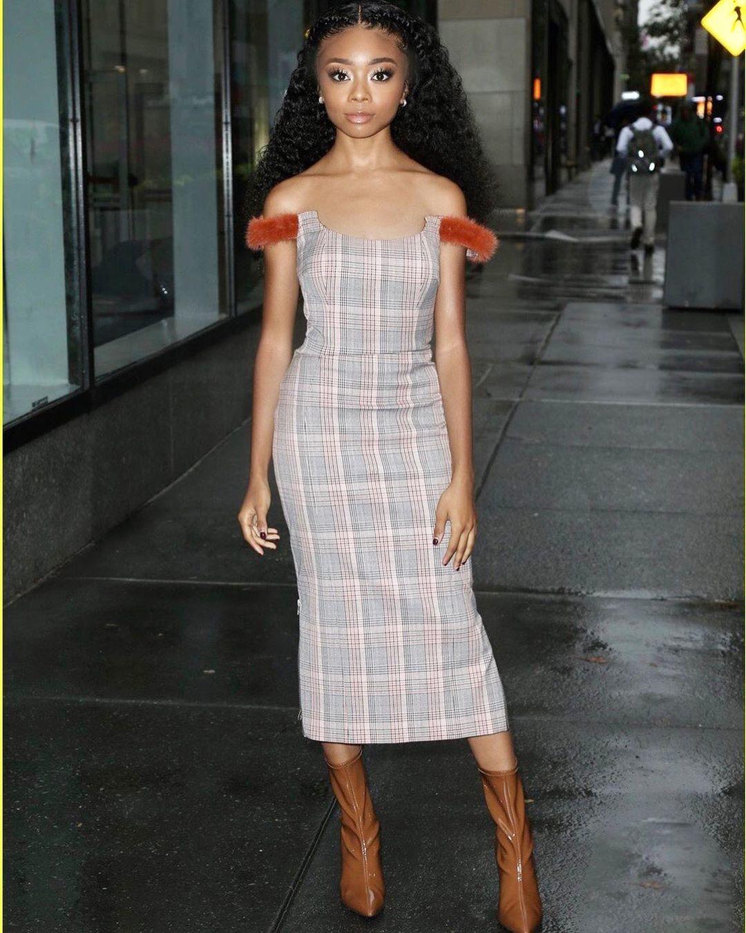 Top 8 des styles à emprunter à Skai Jackson