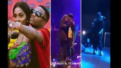 wizkid-and-tiwa-savage-kiss-on-stage-during-performance-in-france-696×392