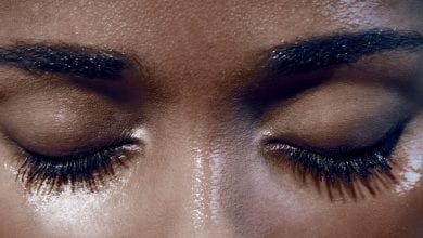 avoir-de-longs-cils-et-de-longs-sourcils_5872291