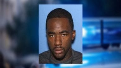 84069957-5915-4e4f-9315-c2490aad54c6-large16x9_Policelights1