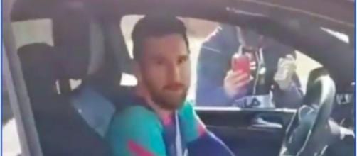 video-lionel-messi-sembrouille-avec-des-supporters-du-barca-photo-capture-decran-video_2597788