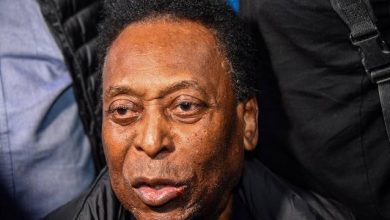 648x360_pele-arrive-aeroport-guarulhos-pres-sao-paulo-avril-2019