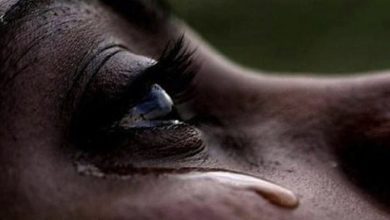 femme-pleure-larmes-041018-800px