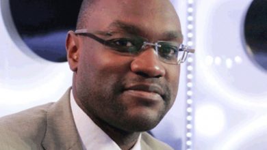 patrick-mboma-tacle-sagnol