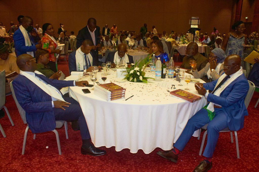 Côte d'Ivoire / La Lonaci présente son "beau-livre" à la clôture des activités de son cinquantenaire