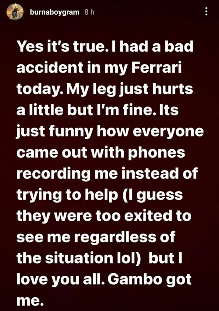 Burna Boy fait un accident avec sa Ferrari de 282 700 $