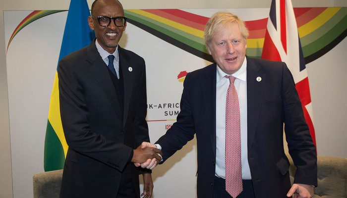Boris johnson et Paul Kagame