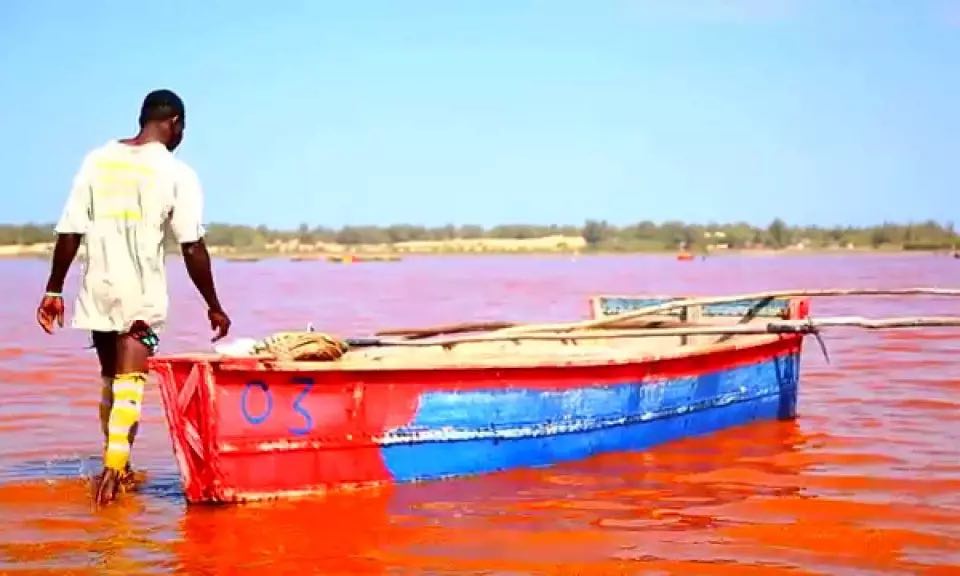 Lac Retba: le lac rose du Sénégal qui fascine les touristes 