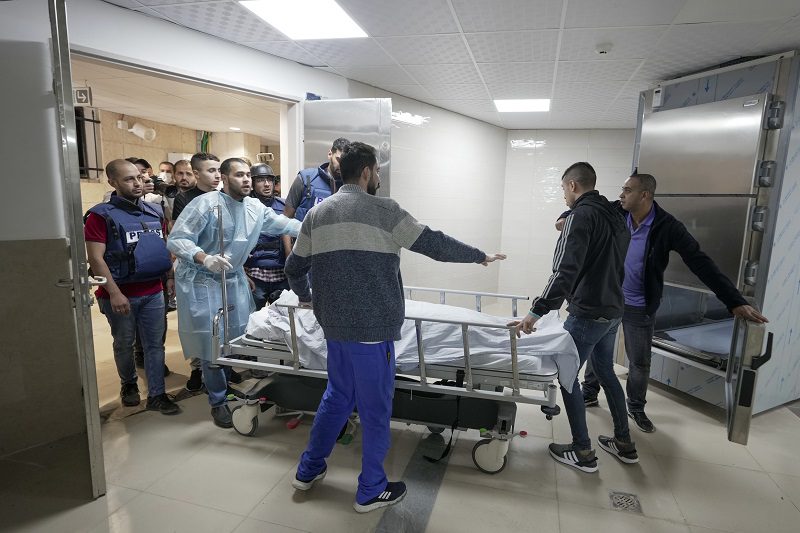 Une journaliste d'Al-Jazeera tuée lors d'un raid israélien : Israël accusé d'avoir «manqué de respect»