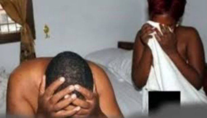 Ghana : Un pasteur surpris en plein ébat s3xuel avec une femme mariée