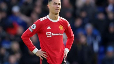 4228332-2022-04-09T133659Z_764821876_UP1EI4911TL3Y_RTRMADP_3_SOCCER-ENGLAND-EVE-MUN-REPORT