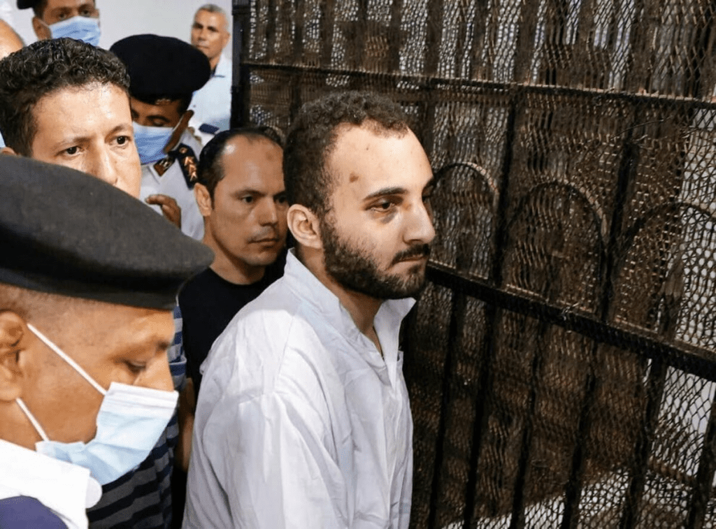 Égypte : Un homme qui a tué une étudiante pourrait être pendu sur LIVE TV 
