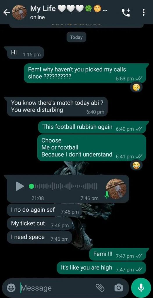 Un homme rompt avec sa petite amie après lui avoir demandé de choisir entre elle et le football 