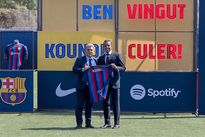 Jules Koundé révèle pourquoi il a choisi le FC Barcelone plutôt que Chelsea 