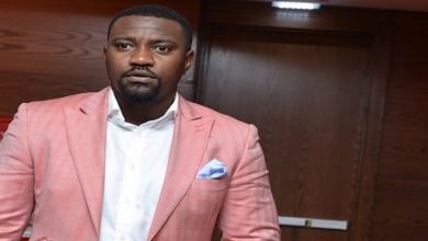 JOHN DUMELO