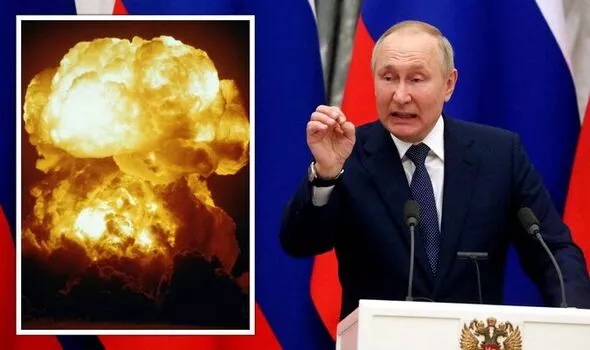 Putin-news-russia-nuclear-weapons-1577457 (1)
