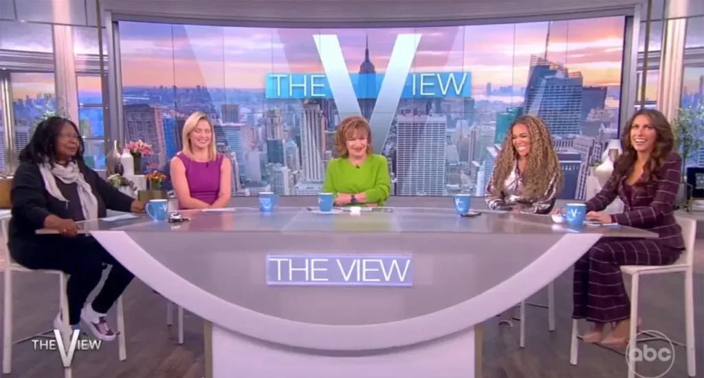 "J'ai couché avec quelques fantômes »- révèle une actrice américaine-Vidéo