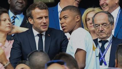 football_kylian_mbappe_revele_ce_quemmanuel_macron_lui_a_dit_pour_prolonger_au_psg_631721c8b7d27_0