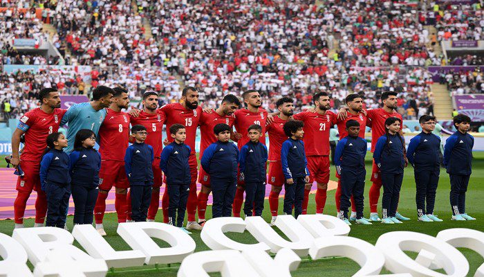 Les joueurs iraniens refusent de chanter l’hymne national
