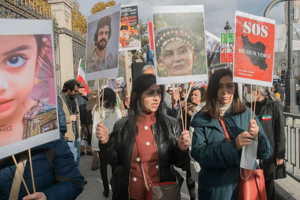 CDM 2022: Voici pourquoi les joueurs iraniens ont refusé de chanter l'hymne national