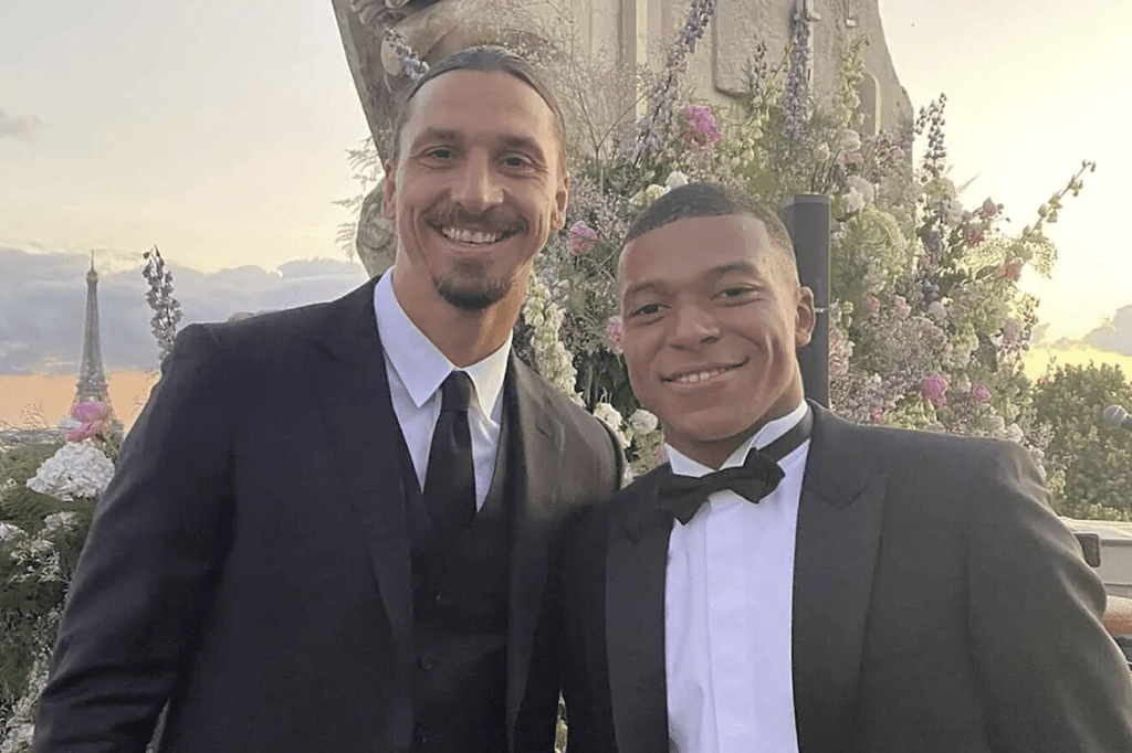 Football: un ancien attaquant du PSG attaque Mbappé et sa famille, ce qu'il leur reproche