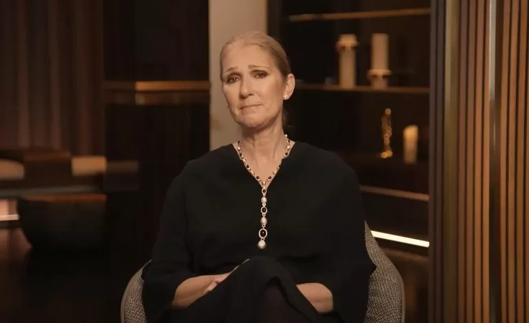 1558223-celine-dion-le-8-decembre-2022