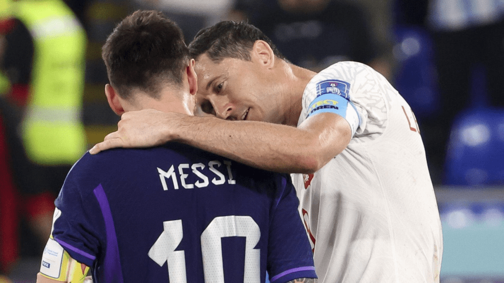 CDM 2022 : Lewandowski révèle enfin ce qu'il a chuchoté à l'oreille de Messi