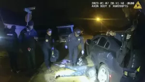 USA : la vidéo de l'arrestation violente de Tire Nichols décédé après avoir été tabassé par 5 policiers publiée
