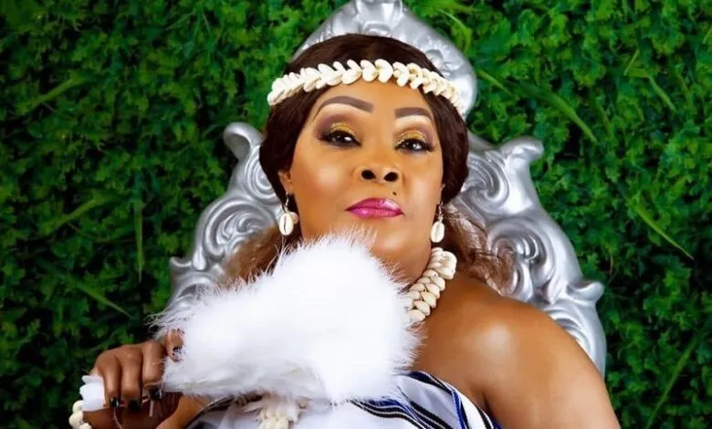 324721661_902792657387749_4458441748474733336_n