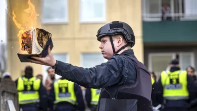 coran-brule-a-stockholm-la-suede-exprime-sa-sympathie-aux-musulmans