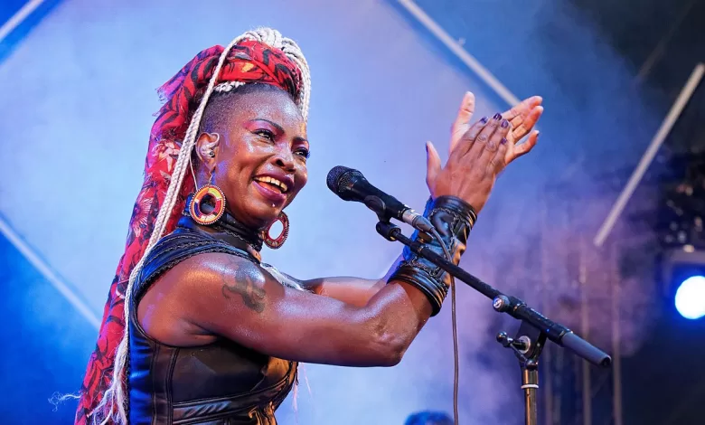 Dobet-Gnahore-Serge-Beynaud-est-frais-et-beau-japprecie-la…