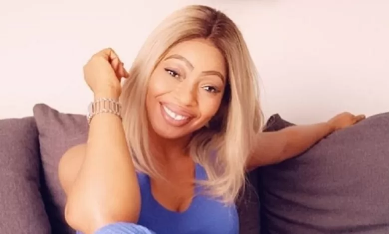 lolo-beaute-people237