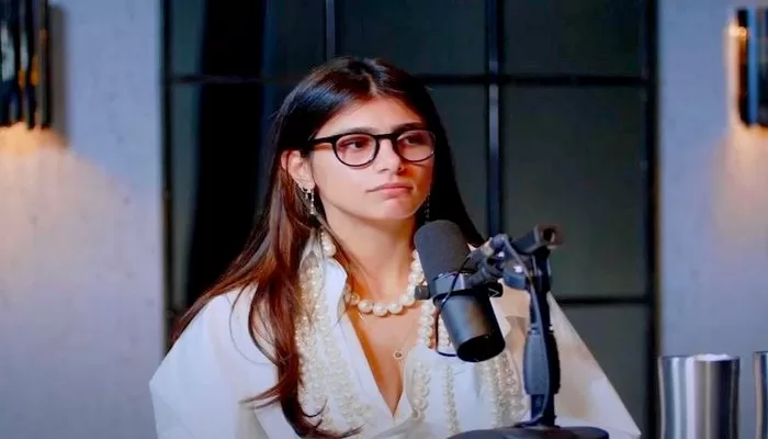 0_Mia-Khalifa-married-husband-at-18-years-old-and-he-ordered-her-to-do-sex-work