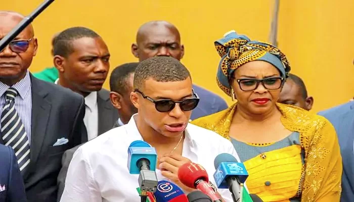 6 joueurs en ont marre de Mbappé