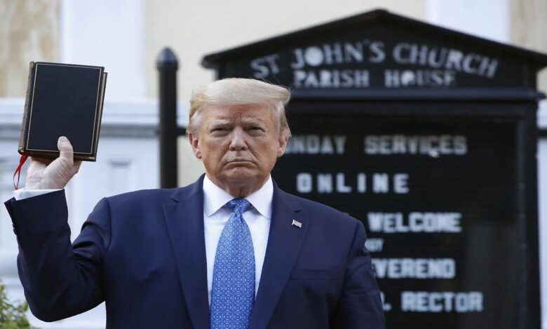 TRUMP