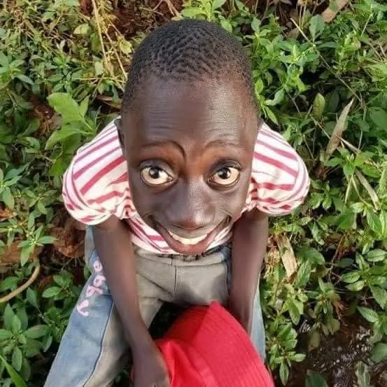 De la moquerie à la richesse : l'histoire de Tenge Tenge d'Ouganda