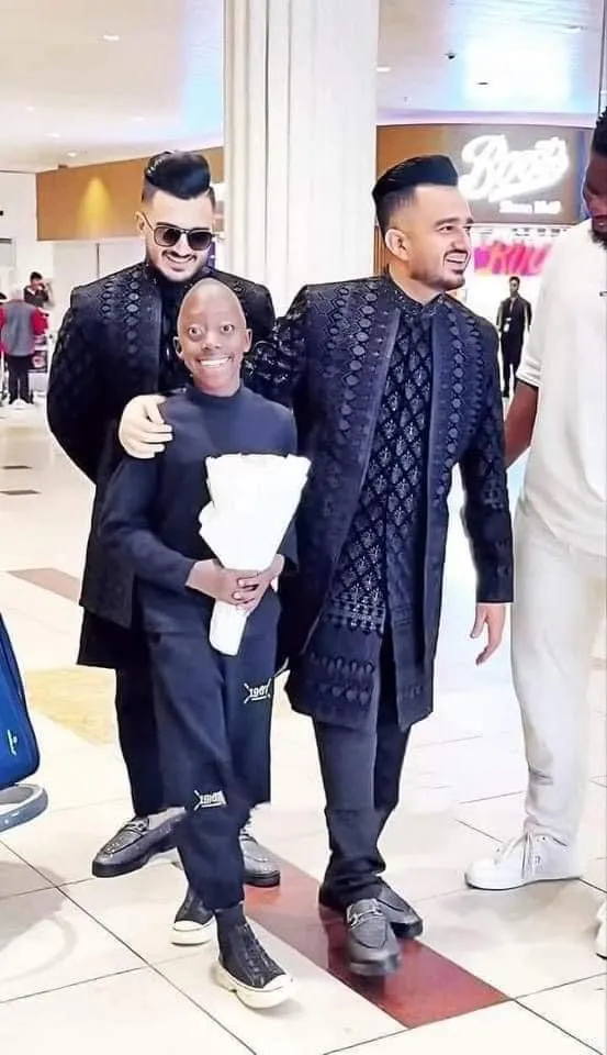 De la moquerie à la richesse : l'histoire de Tenge Tenge d'Ouganda