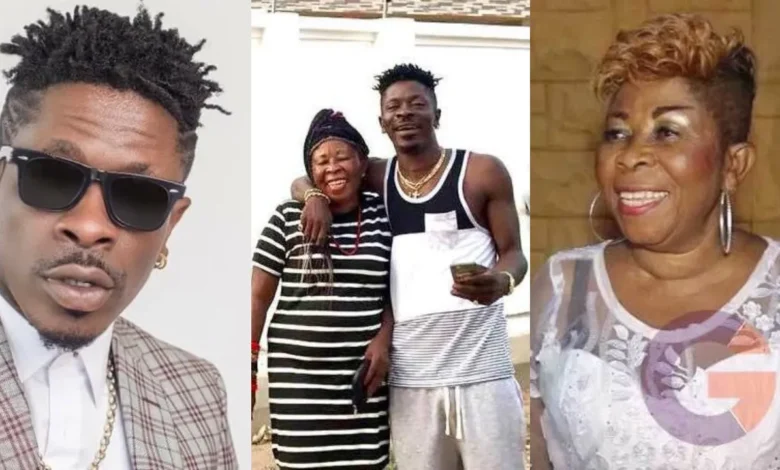 Shatta Wale révèle pourquoi il a méprisé ses parents