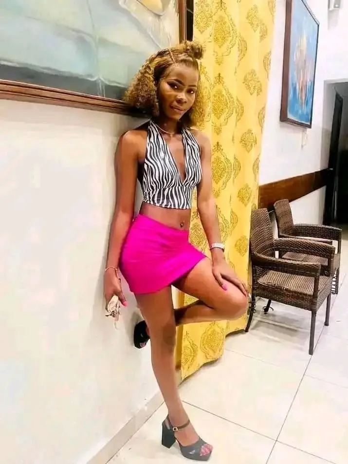 Miss Debeuk, la star congolaise de films pour adult€s se fait doter