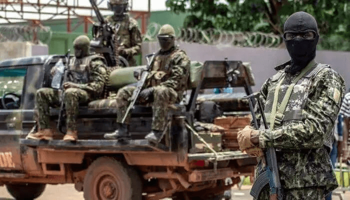 Deux pays ouest-africains enterrent la hache de guerre pour signer un accord de sécurité