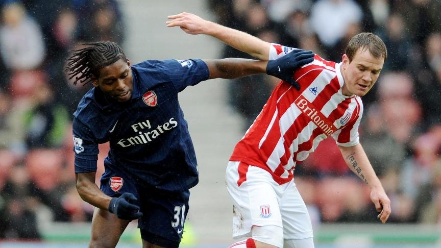 Un ancien joueur d’Arsenal arrêté pour contrebande de cannabis