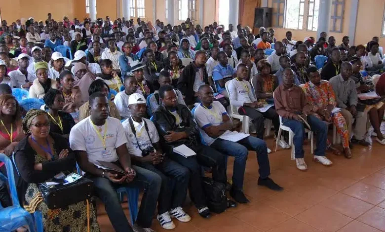 9 Pays africains où les jeunes employés vivent avec moins de 2,15 $