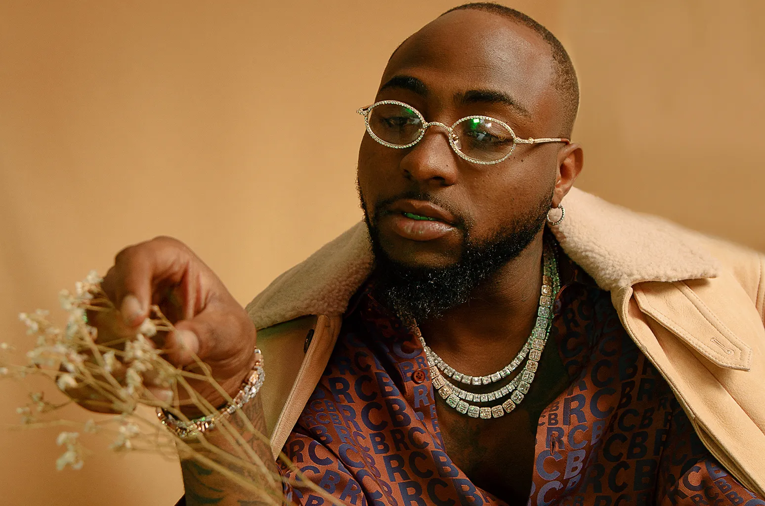 Les présidents m’invitent à dîner dans presque tous les pays où je vais – se vante Davido