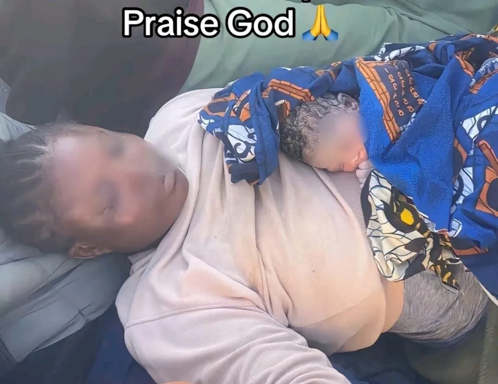 Une femme accouche à bord d'un bateau de migrants entre la Tunisie et l'Italie