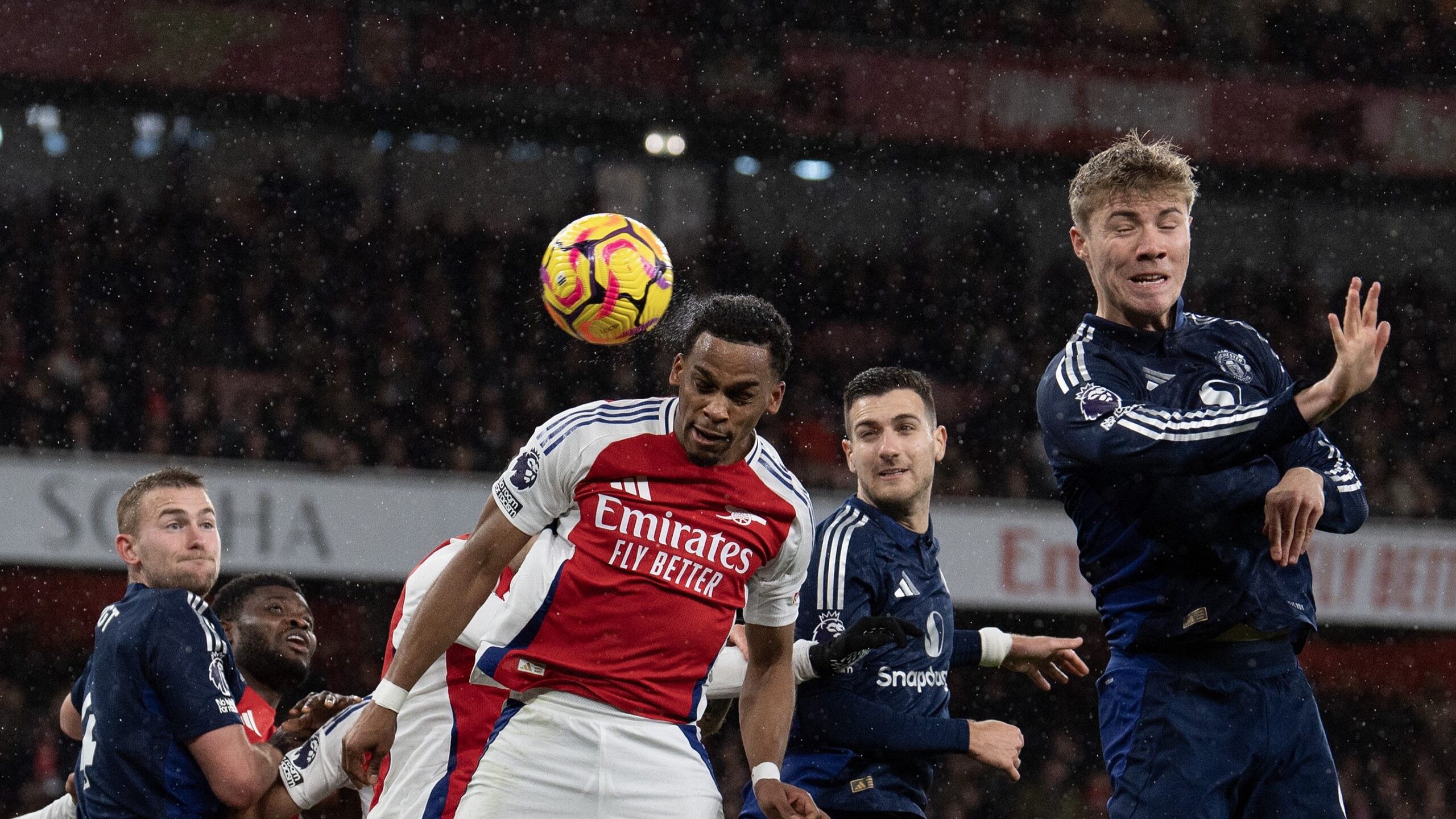 Ouganda : Un supporter d’Arsenal t.ué en célébrant la victoire contre Manchester United