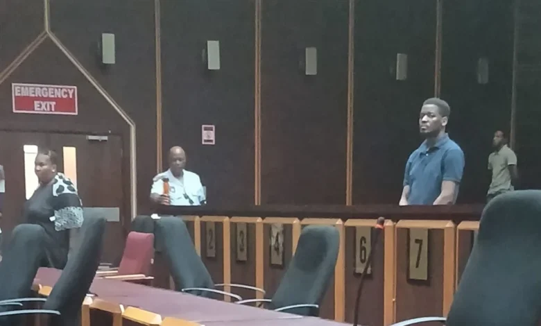 Un Sud-Africain condamné à six peines de prison à vie