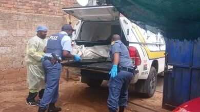 Un sud africain poignarde à mort sa femme pour infidélité présumée