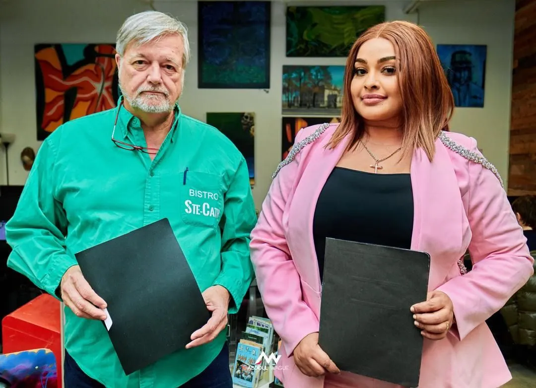 Littérature : Yasmine Reda sort son premier livret « Les 7 jours d’un couple heureux »