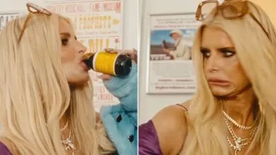Jessica-Simpson boit du sperme de serpent
