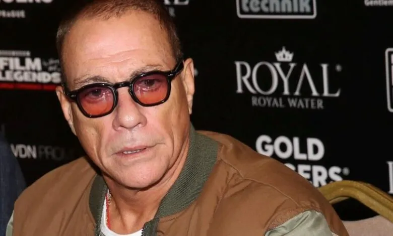 Jean-Claude Van Damme rompt le silence après des accusations de relations s3xuelles avec cinq femmes victimes de la traite